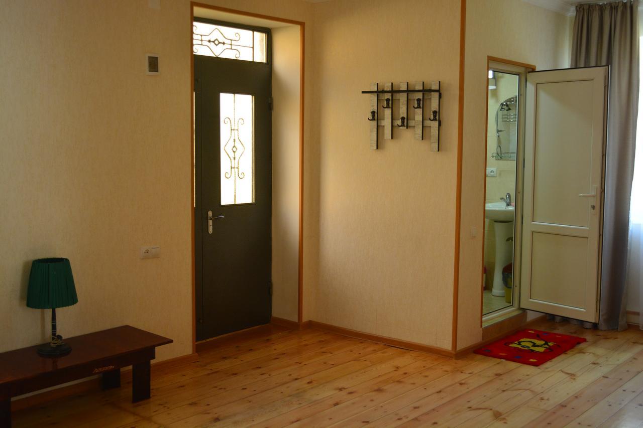 Ekaterine Guest House Kazbegi Kültér fotó